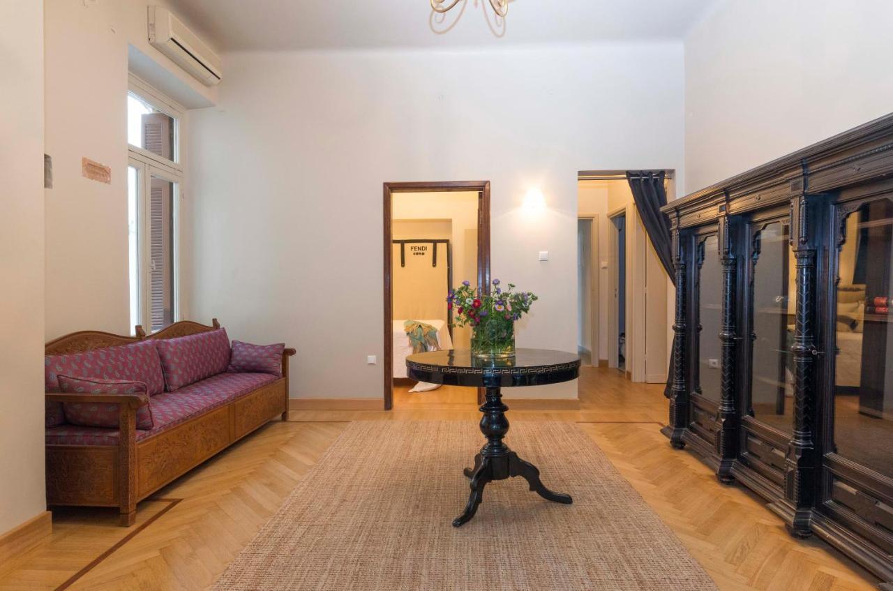 Kolonaki "Centrale" Luxury Apartment Athen Eksteriør bilde